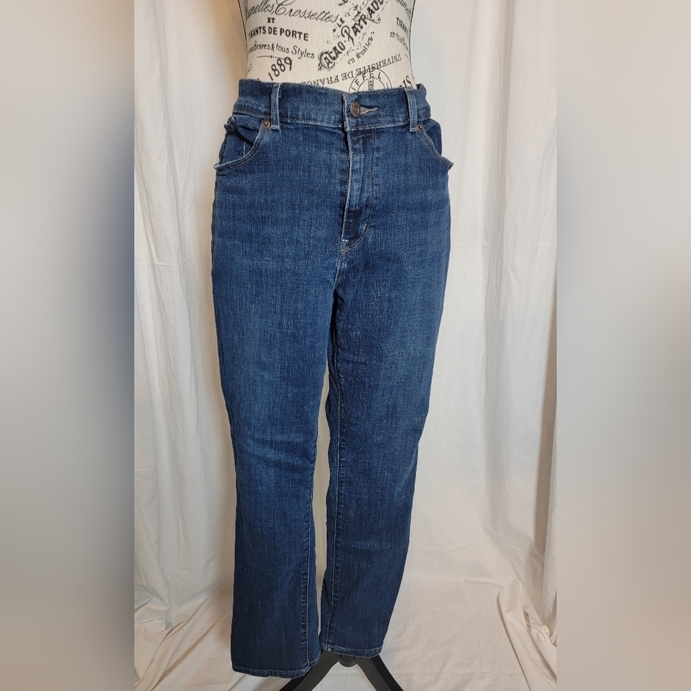 Levis Classic Straight